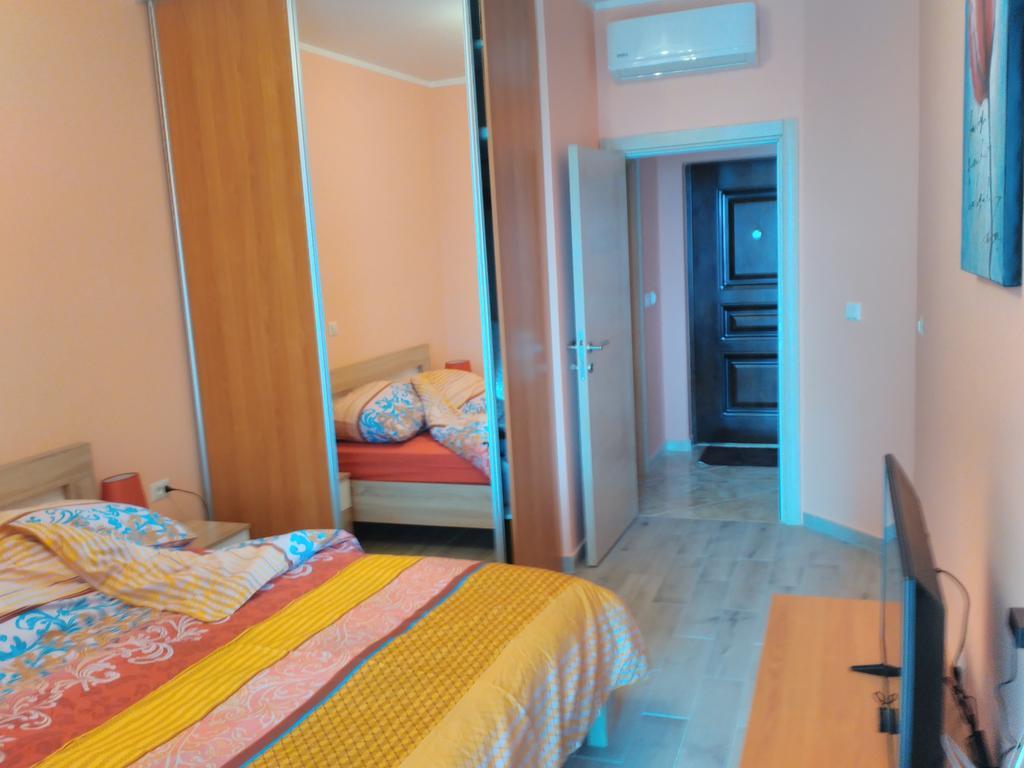 Apartment Sea Space Добра Вода Екстер'єр фото